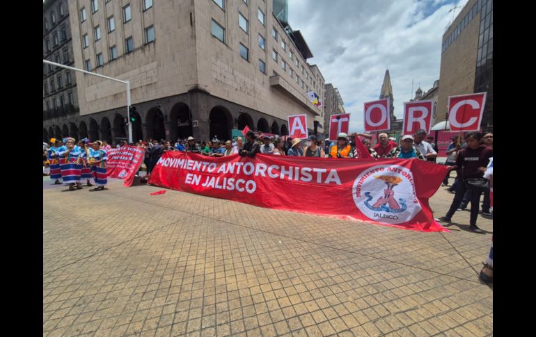 La avenida Juárez, desde Federalismo hasta Ramón Corona, permaneció cerrada durante las protestas. EL INFORMADOR