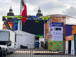 Aspectos del FIFA Fan Fest en la plancha del Zócalo capitalino en donde todavía se observan trabajos de instalación por parte de los organizadores. SUN/D. Sánchez