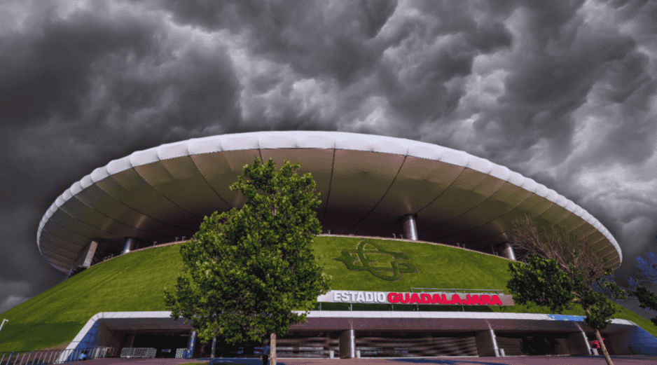 Hacia la tarde y la noche, la probabilidad de lluvia se dispara hasta un 65%, con un alto potencial de desarrollo de tormentas eléctricas aisladas en distintas zonas de Guadalajara. EL INFORMADOR / ARCHIVO