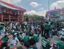 Aficionados disfrutando el partido inaugural del Mundial 2026 en el Fan Fest en el Centro de Guadalajara. EL INFORMADOR / O. GONZÁLEZ