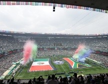 Julián Quiñones y Raúl Jiménez se convirtieron en la sensación viral de este jueves. XINHUA/F. Cañedo