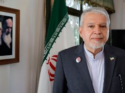 El ministro iraní de Patrimonio Cultural, Turismo y Artesanía, Reza Salehi Amiri, consideró este viernes en una entrevista con EFE que si no hay injerencia en la negociación de paz es posible un acuerdo y subrayó que frenar estas intromisiones, de las que acusó explícitamente a Israel, depende de EE.UU. EFE/Z. Aragón