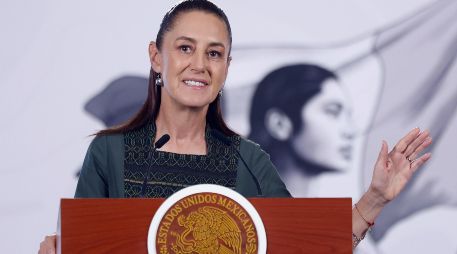 Sheinbaum también agregó los resultados en turismo al registrar récords históricos en el primer cuatrimestre de 2026. EFE/S. GUTIÉRREZ