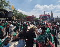 La lluvia se convirtió en protagonista en el Fan Fest Guadalajara. EL INFORMADOR / O. GONZALEZ