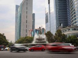 El programa Hoy No Circula se aplica de las 5:00 a las 22:00 horas en todas las alcaldías de la Ciudad de México y en tres zonas conurbadas del Estado de México. SUN/L. Camacho