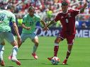La Selección de Qatar marcó el gol del empate con Suiza en el que fue su primer partido del Mundial 2026, y consiguió así su primer punto en Copas del Mundo. EFE /  M. Gutiérrez