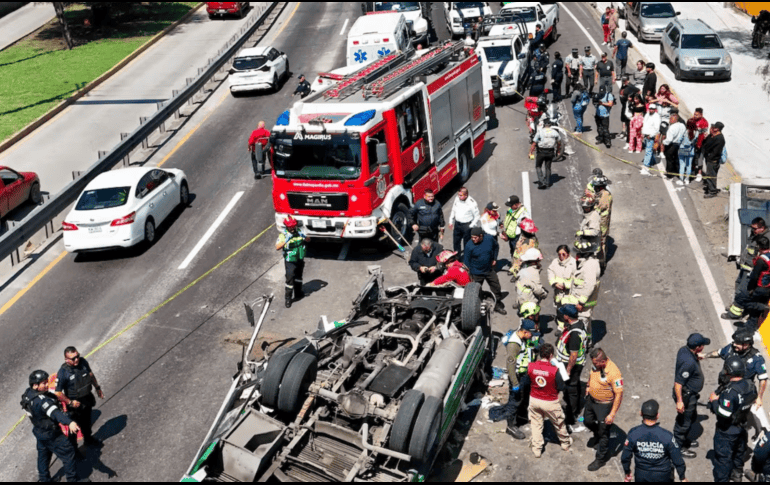 Las autoridades correspondientes ya realizan las investigaciones para determinar las causas exactas del accidente y deslindar responsabilidades. ESPECIAL