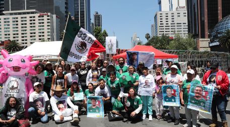 Los colectivos de búsqueda llevaron sus demandas al contexto del Mundial para visibilizar una problemática que permanece vigente en México. EFE/M. Guzmán