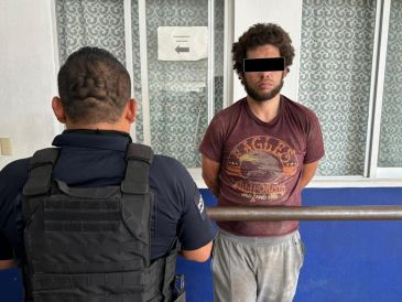 Ante estos hechos ocurridos en Tlaquepaque, el detenido que se identificó como Daniel "N", de 33 años. ESPECIAL/Policía de Tlaquepaque