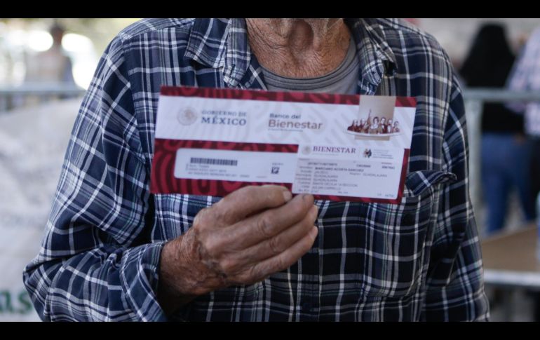 Contar con la tarjeta del Bienestar actualizada y con el NIP cambiado resulta indispensable para los derechohabientes. EL INFORMADOR/ARCHIVO