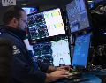 El petróleo WTI bajó este lunes casi un 4.9%, hasta 80.75 dólares el barril, su precio más bajo desde principios de marzo. AFP/ARCHIVO