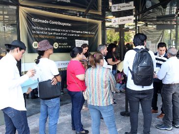 De acuerdo con el SAT, en 2026 se han restringido sellos a unos siete mil 300 contribuyentes vinculados con empresas fantasma. EL INFORMADOR/ARCHIVO