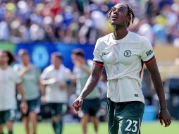Trevoh Chalobah, en la imagen, sustituirá al lesionado Tino Livramento en la lista definitiva de Inglaterra para el Mundial de 2026. EFE/J. LANE
