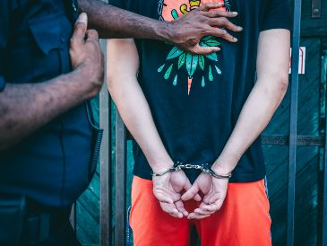 Del total de los detenidos, 18 son venezolanos y 7 brasileños, detalló el Ministerio de Justicia. ESPECIAL/PEXELS