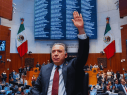 El senador no dio a conocer cuándo retomará su escaño en el Congreso de la Unión para atender sus actividades. FACEBOOK / Enrique Inzunza Cázarez