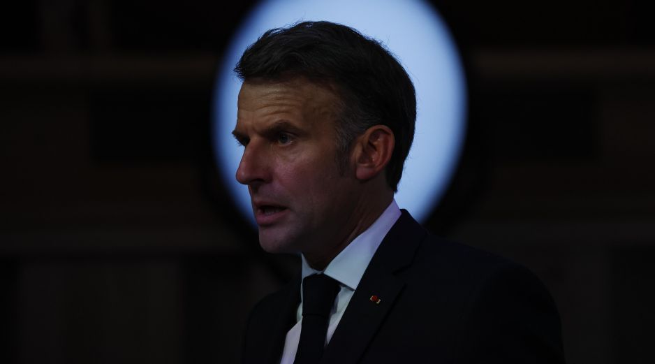 Macron aseguró que puede desplegar recursos en 24 horas para ayudar a liberar el estrecho de Ormuz. EFE/Y. Valat