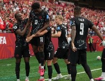 Jonathan David firmó un triplete en la contundente victoria de Canadá por 6-0 sobre Qatar. AFP.