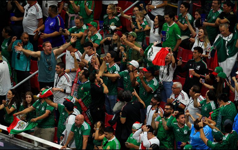 Más de 45 mil aficionados se reunieron está noche en el Estadio Guadalajara. EL INFORMADOR / J. ACOSTA
