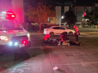Elementos de la Policía Vial atendieron ambos incidentes. ESPECIAL