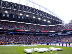 Los equipos escuchan los himnos nacionales antes del inicio del partido de la fase de grupos de la Copa Mundial de la FIFA 2026 entre Bélgica y Egipto, en Seattle, EU, el 15 de junio de 2026. EFE/S. BRASHEAR