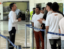 Los repatriados llegaron al Aeropuerto Internacional Simón Bolívar de Maiquetía, que sirve a Caracas, y fueron recibidos con los 