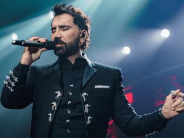 La presentación promete combinar baladas románticas, música ranchera y pop, géneros que han convertido al artista en uno de los máximos exponentes de la música mexicana a nivel internacional. FACEBOOK / ALEJANDRO FERNÁNDEZ