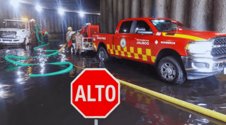 Protección Civil exhorta a la ciudadanía a extremar precauciones, evitar zonas de riesgo y seguir las indicaciones oficiales mientras continúa el operativo de atención.