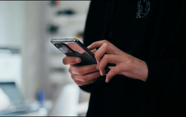 A partir del 1 de julio de 2026, comenzará la suspensión gradual y obligatoria de los servicios para aquellas líneas que no hayan completado el trámite de vinculación. UNSPLASH / J. LEUPE