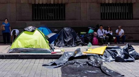 El sindicato magisterial mantendrá sus principales demandas mientras avanza una etapa de reorganización tras el retiro del plantón. SUN/H. Salvador