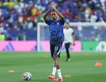 La Confederación Brasileña de Futbol confirmó mediante estudios médicos que el delantero sufrió una lesión muscular en el muslo derecho. EFE