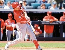 Sal Stewart. El novato brilló con un doble de bases llenas y seis impulsadas. AP