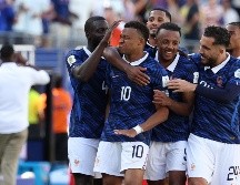 Mbappé firmó un doblete ante el conjunto africano y llegó a 14 anotaciones en Copas del Mundo. EFE/ S. Moreira.