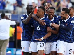 Mbappé firmó un doblete ante el conjunto africano y llegó a 14 anotaciones en Copas del Mundo. EFE/ S. Moreira.