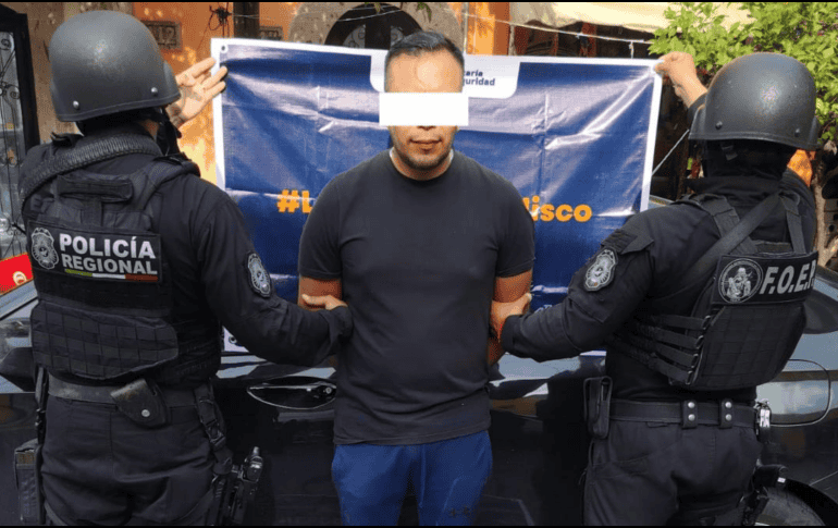 Le aseguran un arma, un cargador y casi 20 cartuchos. ESPECIAL