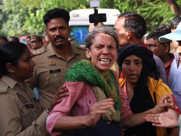 Funcionarios indios señalaron que al menos 10 personas fueron rescatadas de Lucknow. AP/S. Kumar