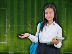 Tras evaluar las condiciones logísticas y de movilidad por el partido México vs. Chequia, la SEP reveló su decisión sobre la suspensión de clases. ESPECIAL/Canva