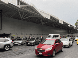 La falta de claridad en las tarifas de los taxis autorizados representa un riesgo directo para la imagen turística de la Ciudad de México durante la justa mundialista. SUN/ARCHIVO