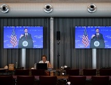 Imagen tomada en la sala de medios del vicepresidente estadounidense, JD Vance, hablando durante una conferencia de prensa en Bürgenstock, cerca de Lucerna, Suiza. XINHUA/L. Yi