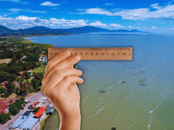 La cota oficial del lago se sitúa en la marca de 95.37 metros, reflejando un freno definitivo en el descenso acelerado que se venía registrando por la constante evaporación primaveral. EL INFORMADOR / ARCHIVO