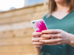 Ponerle una SIM extranjera a tu celular mexicano no garantiza que el servicio pueda mantenerse de manera permanente. ESPECIAL/PEXELS