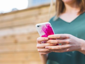 Ponerle una SIM extranjera a tu celular mexicano no garantiza que el servicio pueda mantenerse de manera permanente. ESPECIAL/PEXELS