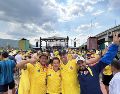 El mariachi se convirtió en el puente cultural que unió a mexicanos y colombianos durante la fiesta mundialista en Guadalajara. EL INFORMADOR/ L. ASCANIO.