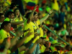 El Estadio Guadalajara se viste de amarillo este martes. EL INFORMADOR / J. ACOSTA