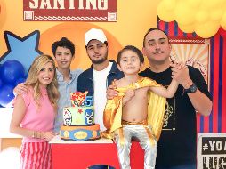 Adriana García, Yamil Saikale, Santiago, Santino y Jorge Oceguera. GENTE BIEN JALISCO / Revista del 26 de junio 2026