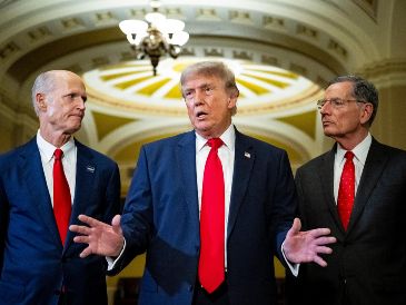 Trump advirtió que Estados Unidos podría retomar acciones militares si Irán no acepta su propuesta. EFE/G. Sloan