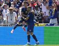 Edin Dzeko de Bosnia y Herzegovina celebra uno de los goles que podrían clasificarlos a la siguiente ronda del Mundial 2026. EFE / EPA / STEPHAN BRASHEAR