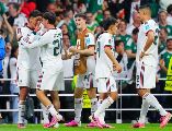 El Tri logró subir cuatro peldaños en el escalafón para ubicarse oficialmente en el Top 10, acumulando un total de 1736.01 puntos. Imago7 / ARCHIVO