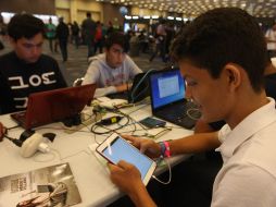 La organización religiosa advirtió que la velocidad con la que avanza el mundo digital supera la capacidad para desarrollar 
