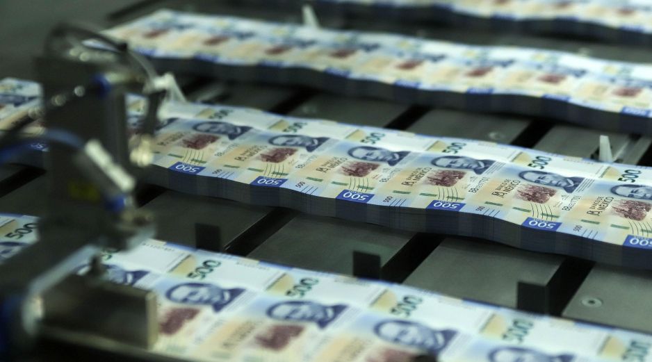 El reporte oficial proyecta que los niveles inflacionarios converjan al objetivo ideal del 3 % hacia el segundo trimestre de 2027. SUN / ARCHIVO