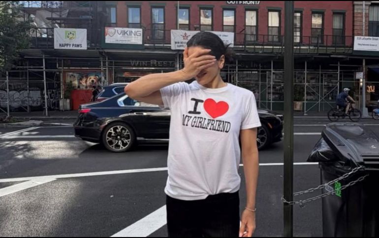 Aunque ninguna de las dos ha confirmado públicamente una relación, sus apariciones juntas han generado especulaciones entre sus seguidores. INSTAGRAM/@rosalia.vt
